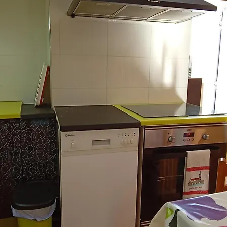 アパート Casa Evita サンシェンショ